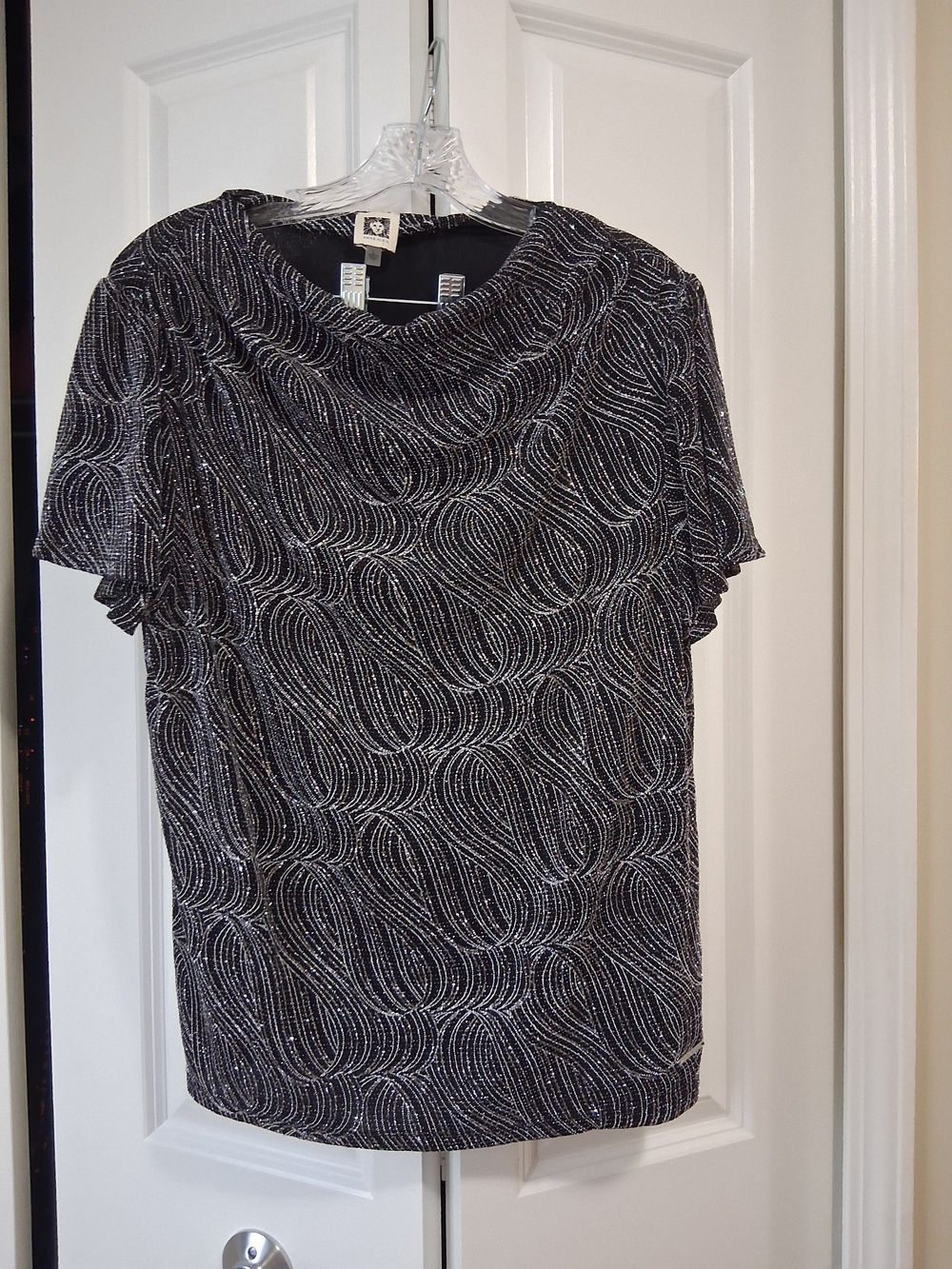 Anne Klein Black Top with Silver Swirl Pattern